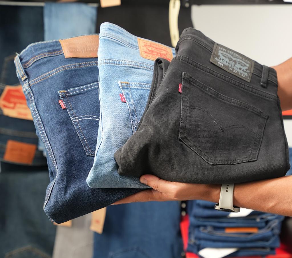 Pack Jeans 3 Couleurs Variées 450 dhs Ref-PDC012